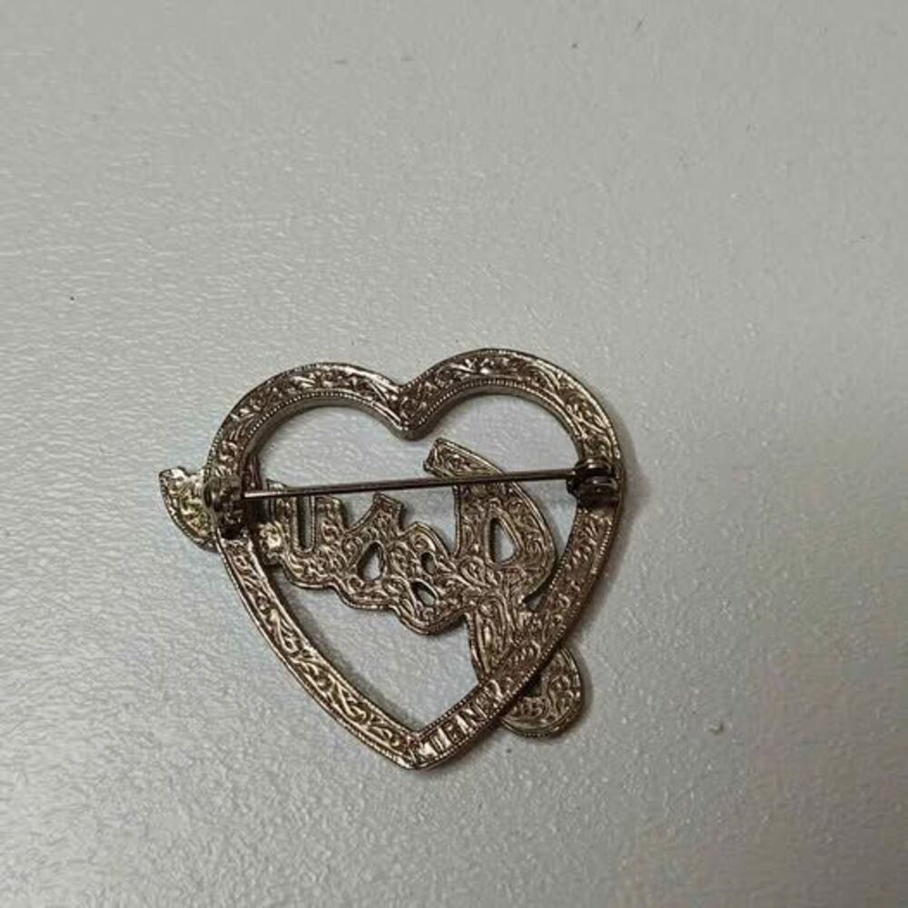 Leanin' Tree Rhinestone Jesus Heart Brooch - Picture 2 of 3
